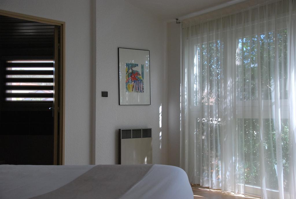 Hotel Le Barry, Toulouse Nord Gratentour Екстер'єр фото
