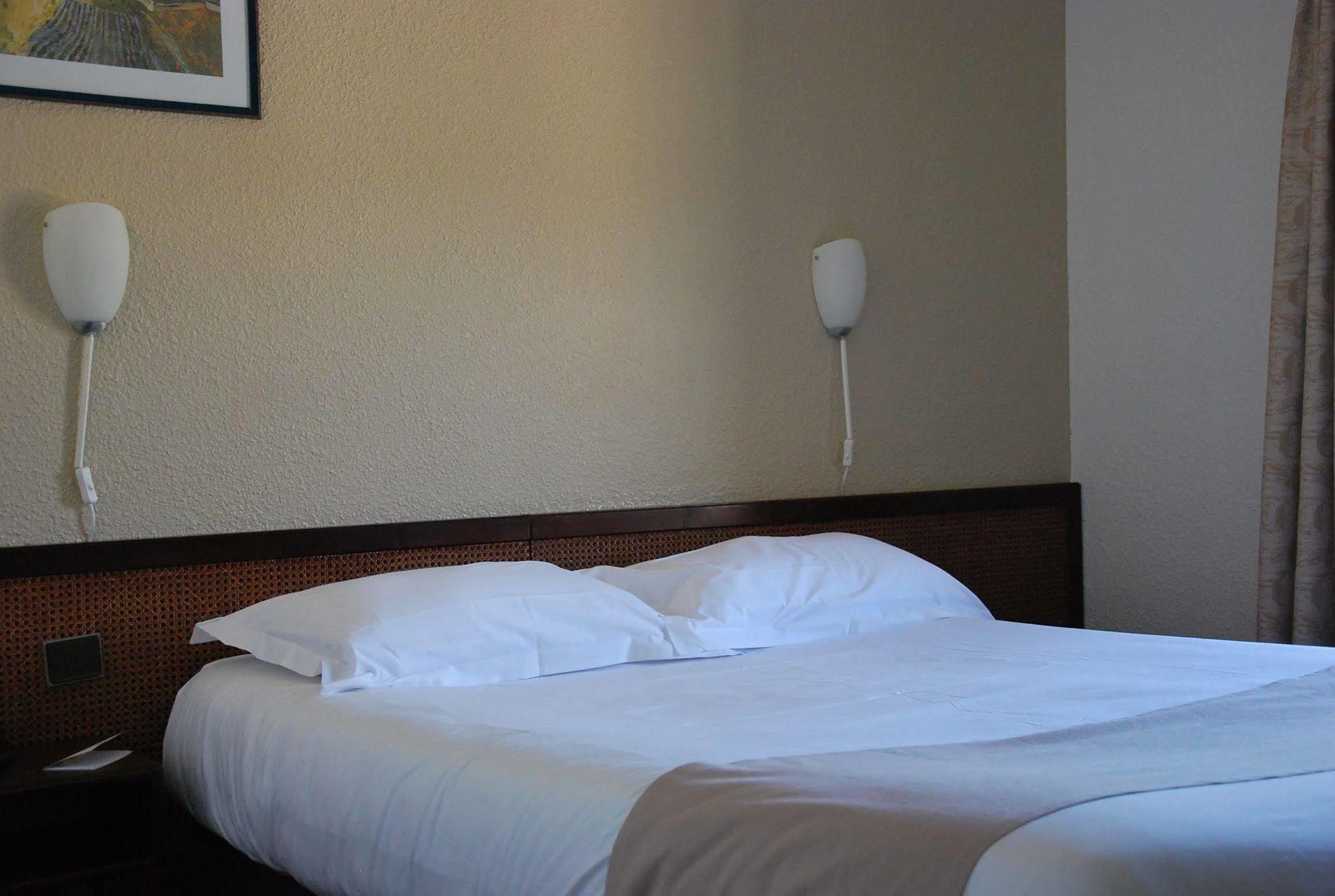 Hotel Le Barry, Toulouse Nord Gratentour Екстер'єр фото